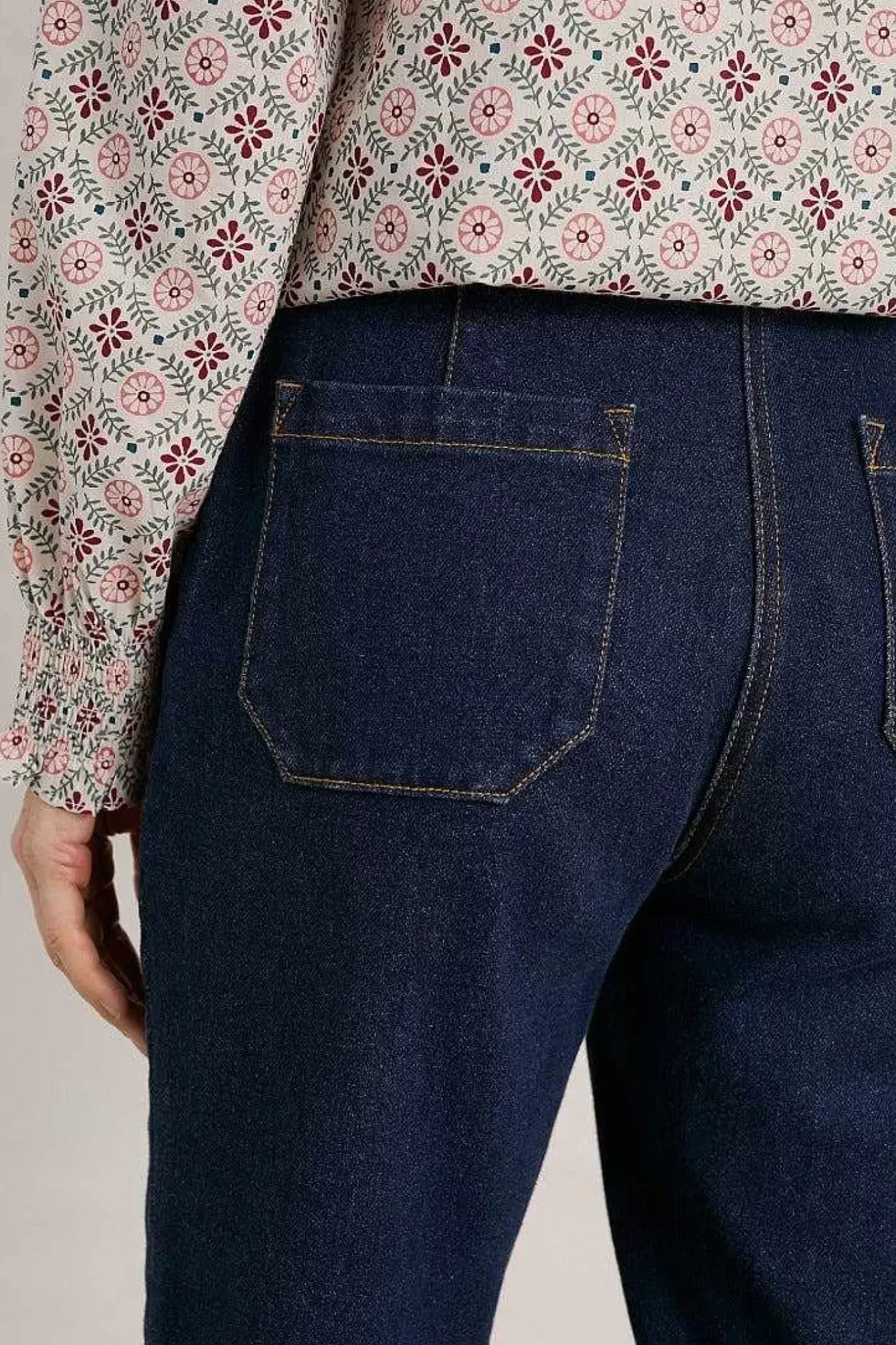 Seasalt Cornwall Trousers & Shorts<Hallworthy Jeans Dark Rinse Wash