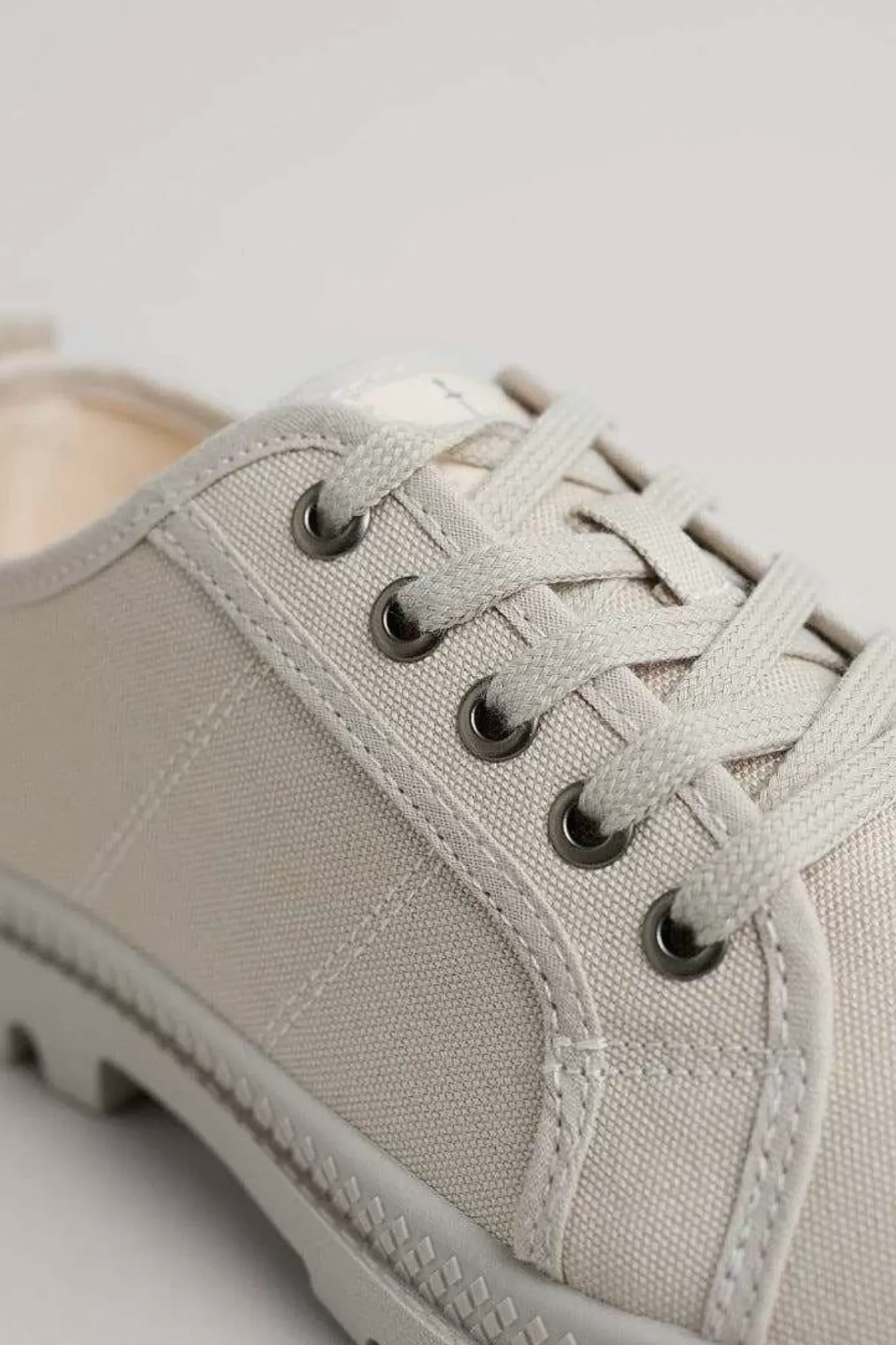 Seasalt Cornwall Shoes<Meadowlark Trainers Aran