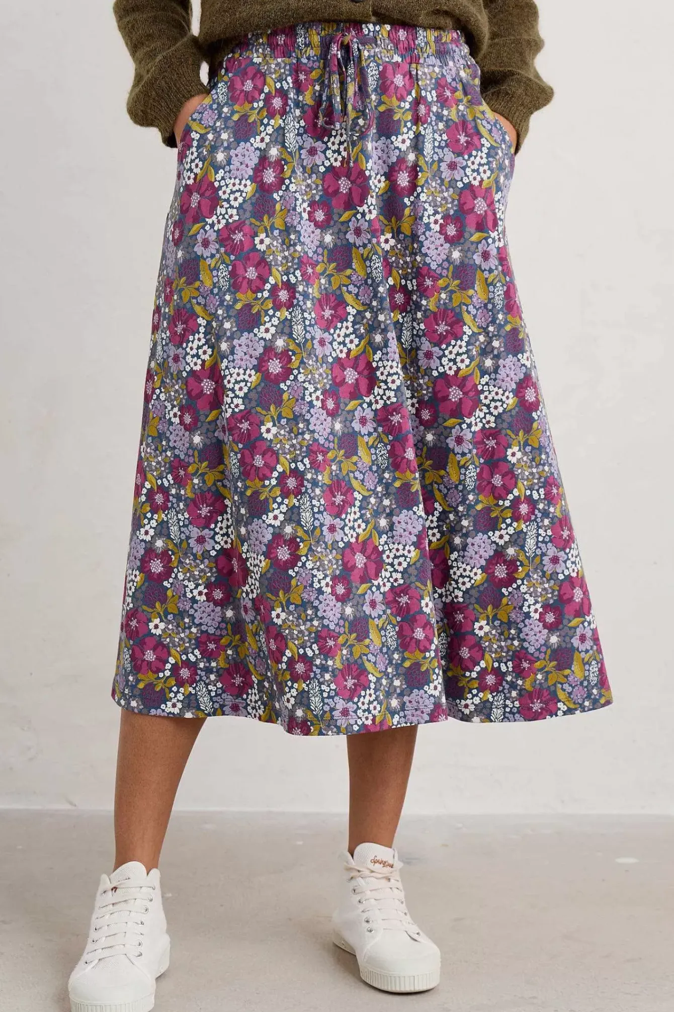 Seasalt Cornwall Skirts<Script Editor Midi Skirt Dense Floral Squall
