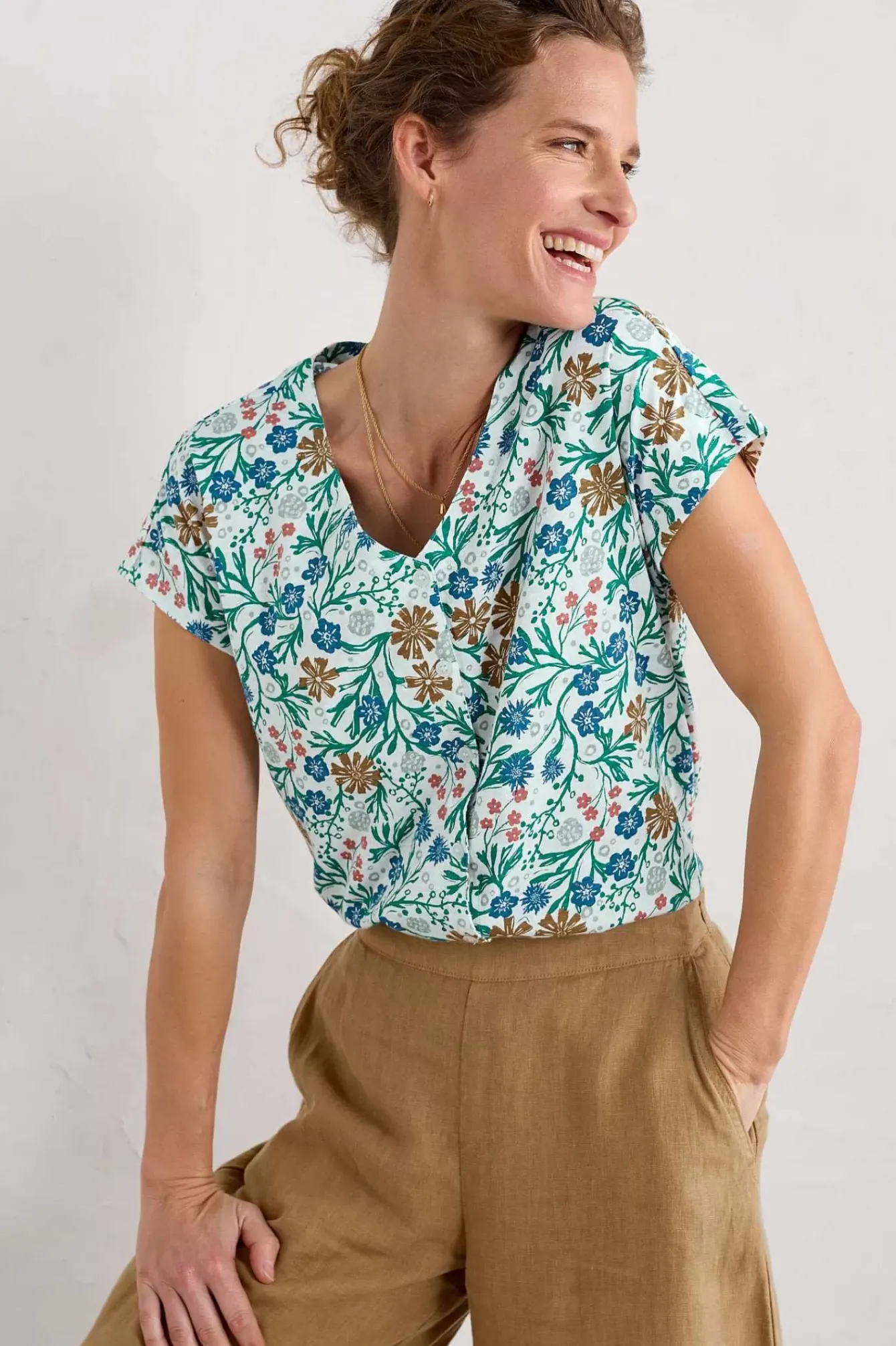 Seasalt Cornwall Tops<Studio Glass V-Neck Jersey Top Creekside Floral Chalk