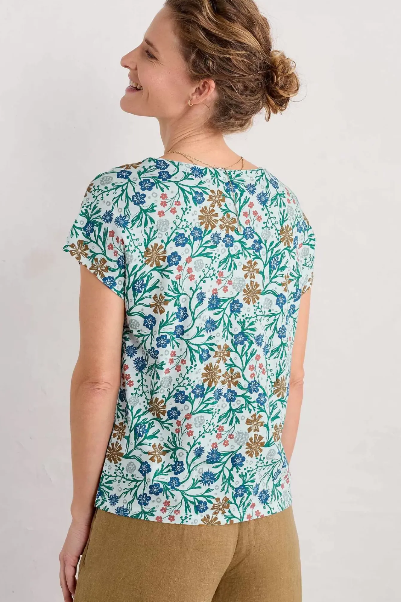 Seasalt Cornwall Tops<Studio Glass V-Neck Jersey Top Creekside Floral Chalk